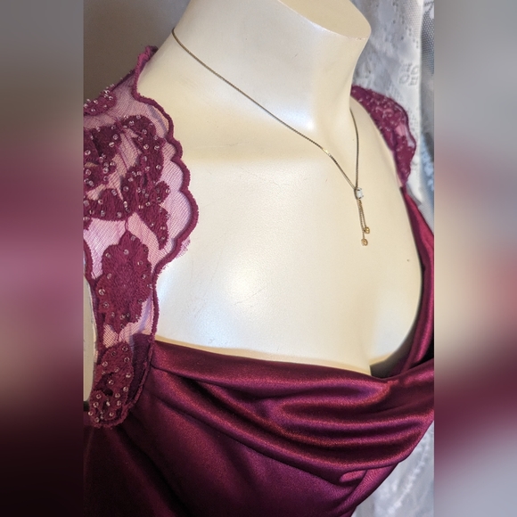 Charlotte Russe sangria silky color crowl neck sexy Valentine's club dress large - Picture 4 of 6